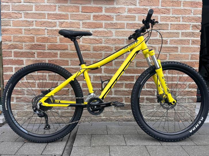 Scott scale MTB kinderfiets 26”, Fietsen en Brommers, Fietsen | Mountainbikes en ATB, Ophalen