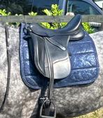 Bates Dressuur+ Wide Cair, Dieren en Toebehoren, Ophalen, Dressuur