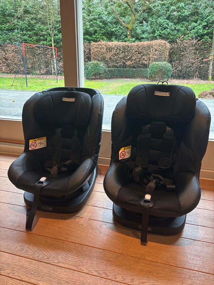 Childhome autostoel 0-36kg draaibaar - zwart - 2 stuks, Kinderen en Baby's, Autostoeltjes, Zo goed als nieuw, Zijbescherming, Ophalen