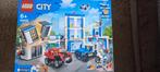 NIEUW Lego City 60246 Politiekantoor, Kinderen en Baby's, Speelgoed | Duplo en Lego, Ophalen of Verzenden, Nieuw, Complete set