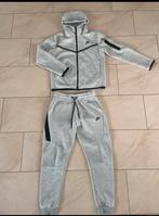 Nike Tech Fleece Grijs - Maat M, Ophalen of Verzenden, Zo goed als nieuw, Grijs