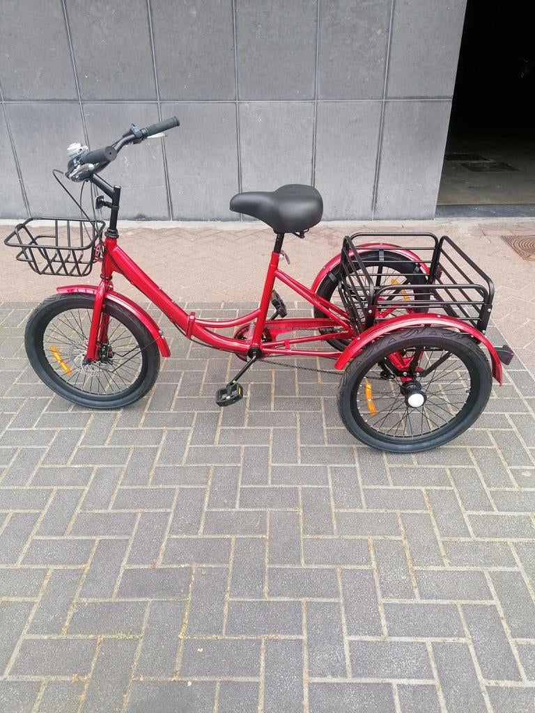 Rode driewieler - nieuw - verkoop op doktersadvies, Ophalen