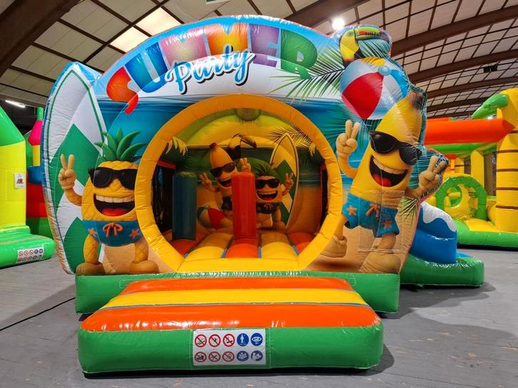 Springkasteel Bouncedome Slide Summer Party huren / te huur, Hobby en Vrije tijd, Feestartikelen | Verhuur, Nieuw, Ophalen