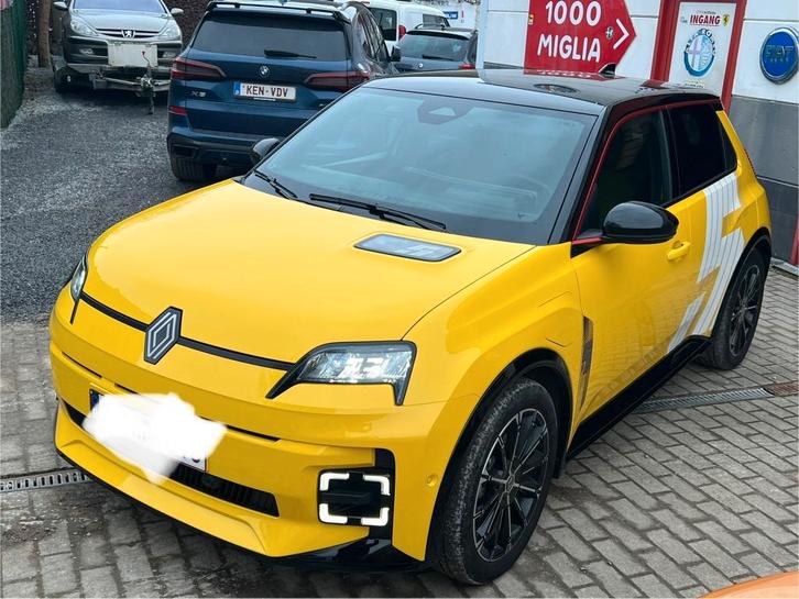 R5 électrique/18 000 km/automatique, Autos, Renault, Entreprise, Sièges chauffants, Automatique, Enlèvement