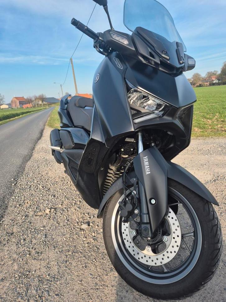 Yamaha XMAX 300 Tech MAX, Motos, Motos | Yamaha, Particulier, Scooter, 12 à 35 kW, 1 cylindre, Permis Moto A2 minimum, ABS, Contrôle de traction