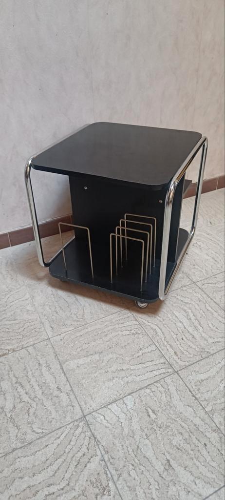 Vintage kubus Bauhaus-stijl platenspeler tafel, Antiquités & Art, Antiquités | Meubles | Tables, Enlèvement
