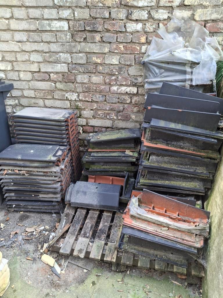 Leisteen en dakpannen, Ophalen, Gebruikt, Grijs, Dakpannen