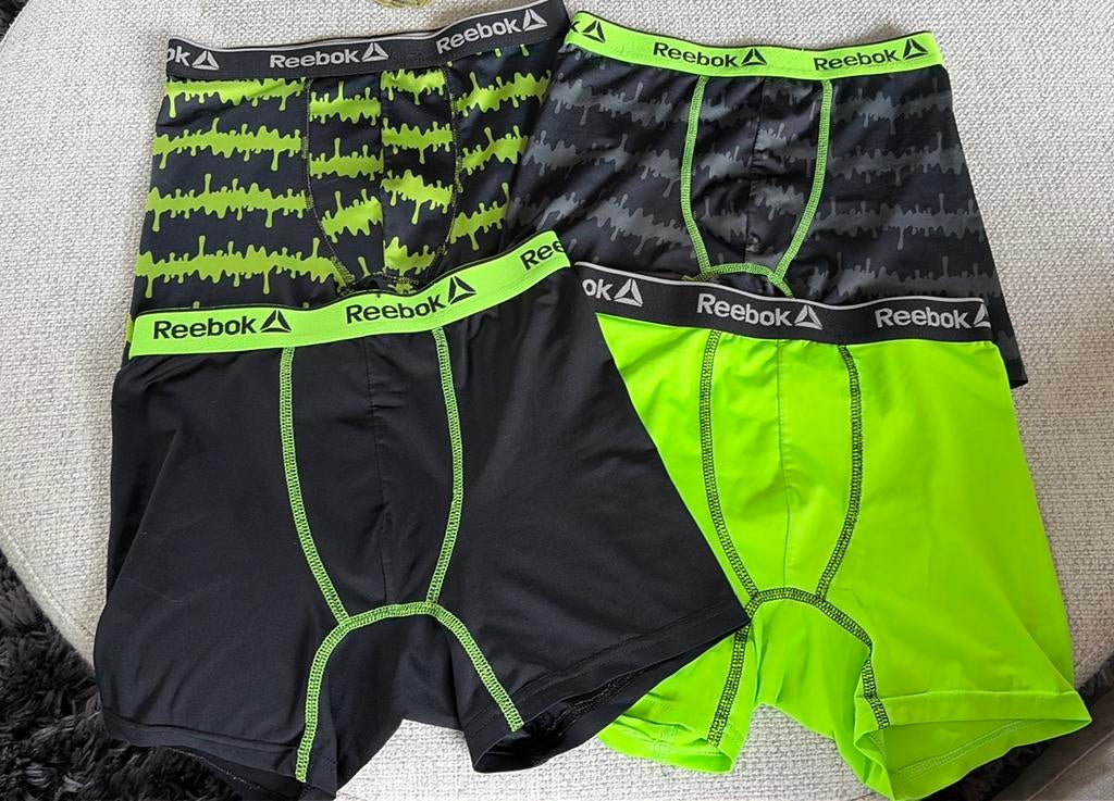Boxers Reebok en taille 12 à 14 ans ou L, Enlèvement ou Envoi, Utilisé, Garçon, Vêtements de nuit ou Sous-vêtements