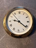 Petite horloge de marine à quartz, Ophalen