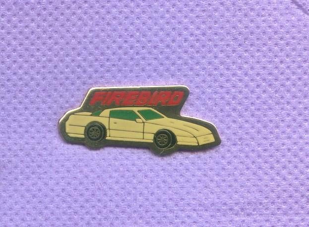 Pins auto Voiture Firebird Ab697, Verzamelen, Speldjes, Pins en Buttons, Verzenden, Gebruikt, Transport, Speldje of Pin