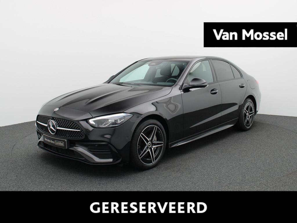 Mercedes-Benz C 300 e AMG Line Berline + CARPLAY + LED + CAM, Auto's, Automaat, 4 deurs, Zwart, 313 pk