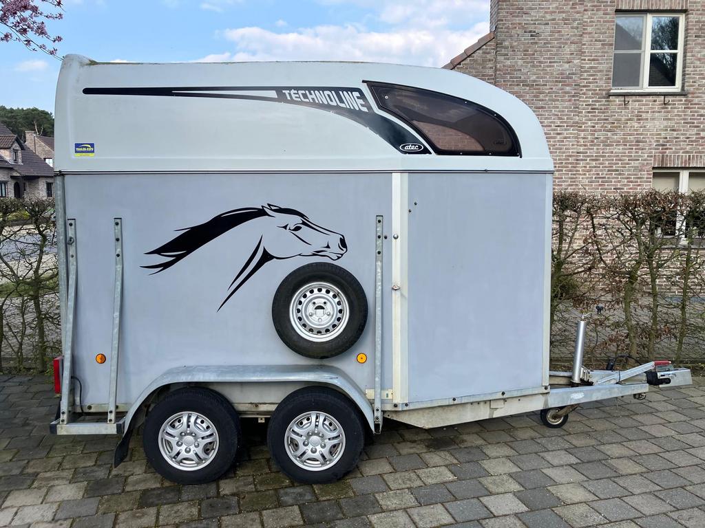 Atec 1 paardstrailer, Dieren en Toebehoren, Paarden en Pony's | Trailers en Aanhangwagens, Ophalen, Gebruikt, Overige materialen
