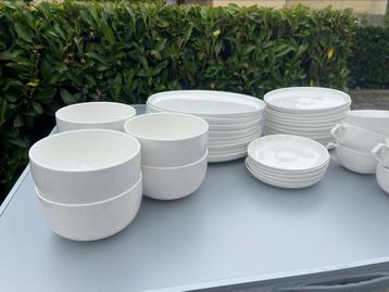 Salt en pepper servies studio beschikbaar voor biedingen