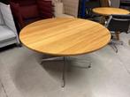 Vitra Eames dining tafel, massief, 130 cm - showroommodel, Huis en Inrichting, Tafels | Eettafels, Verzenden, Zo goed als nieuw