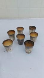 7 vintage metalen borrelbekers vermoedelijk Russisch, Antiek en Kunst, Ophalen