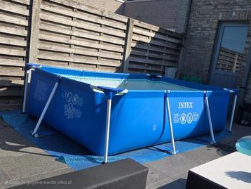 Compleet Intex framezwembad + Bestway zandfilterpomp + 2 zon beschikbaar voor biedingen