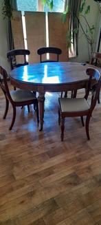 Eettafel met bijhorende stoelen., Huis en Inrichting, Ophalen, Gebruikt, Klassiek, 75 cm of meer