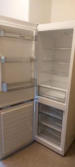 Combiné réfrigérateur congélateur, Comme neuf, Enlèvement, 45 à 60 cm, Avec compartiment congélateur