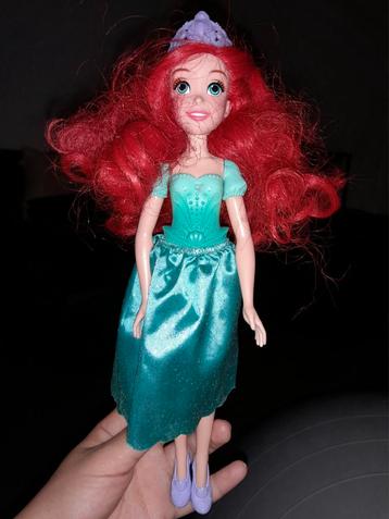 Poupée Ariel – La Petite Sirène ‍️ beschikbaar voor biedingen