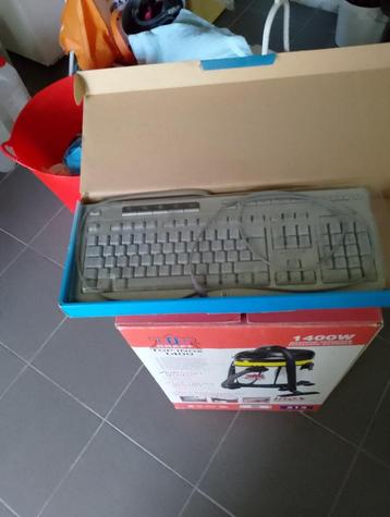 toetsenbord beschikbaar voor biedingen