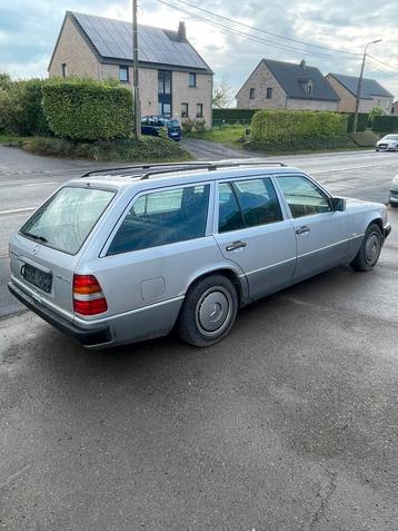 Mercedes 190 w124 300d, Autos, Achat, Toit ouvrant, Break, Particulier