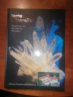 Livre Terra Mineralia, Earth's Minerals, Super Pictures, Enlèvement ou Envoi