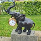 Très jolie sculpture animalière avec horloge en parfait état, Antiquités & Art, Antiquités | Bronze & Cuivre, Bronze, Enlèvement ou Envoi