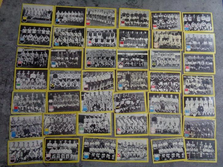 Voetbal KAARTEN maple leaf gum anno 1960 intern. teams 42x , Hobby en Vrije tijd, Stickers en Plaatjes, Verzenden