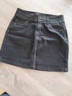 L&L zwarte jeans rok - 38, Vêtements | Femmes, Jupes, Comme neuf, Noir, Taille 38/40 (M), Enlèvement ou Envoi