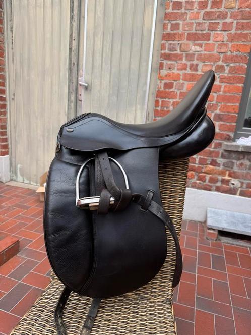 Euroriding jade dressuur, Dieren en Toebehoren, Paarden en Pony's | Zadels, Gebruikt, Dressuur, Ophalen of Verzenden