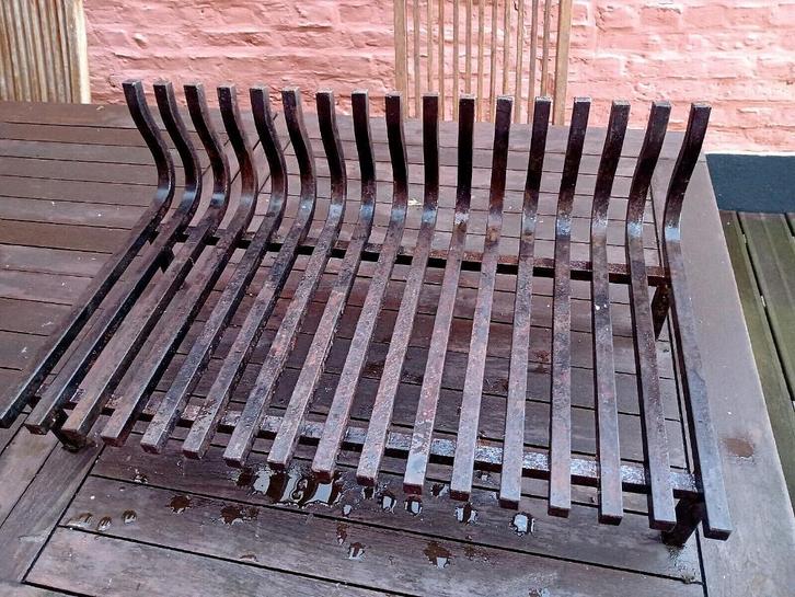 Grille de foyer 3 pièces complète en fer forgé 1960 cheminée, Antiquités & Art, Antiquités | Outils & Instruments, Enlèvement ou Envoi