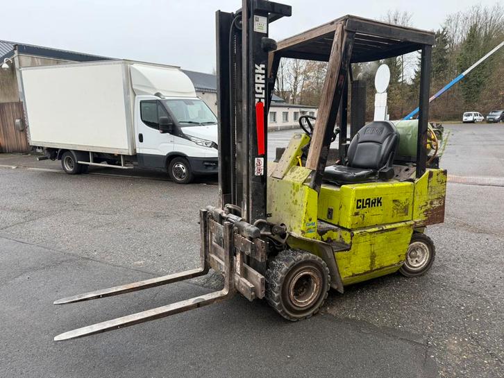 Clark c20s, Articles professionnels, Machines & Construction | Chariots élévateurs & Transport interne, Chariot élévateur, Enlèvement