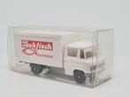 Mercedes L608 vrachtwagen vistransport - Wiking 1/87, Hobby en Vrije tijd, Modelauto's | 1:87, Verzenden, Zo goed als nieuw, Bus of Vrachtwagen