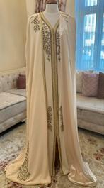 Caftan avec cape pour mariée, Ophalen, Beige