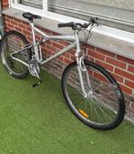 Zilveren mountainbike met vering, 49 tot 53 cm, Zo goed als nieuw, Ophalen, Overige merken