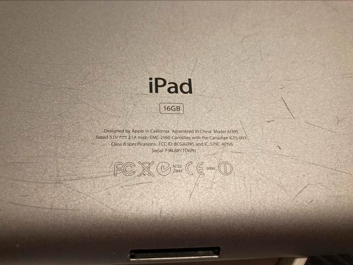 I PAD 1e generatie zeer mooie staat 100/100 functioneel, Computers en Software, Apple iPads, Apple iPad, Ophalen of Verzenden