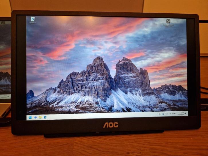 Draagbare monitor met touchscreen AOC 16T2 – 15,6" Full HD, Computers en Software, Monitoren, Zo goed als nieuw, 60 Hz of minder