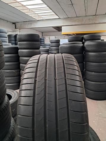 28535r22 285 35 r22 285/35/r22 BRIDGESTONE avec montage  beschikbaar voor biedingen