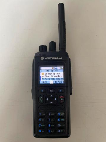MOTOROLA MTP3550 Tetra - met lader beschikbaar voor biedingen