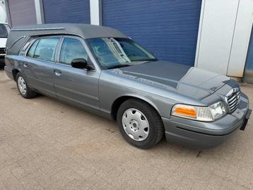 Ford VICTORIA CROWN *CORBILLARD-HEARSE-BESTATTUNGSWAGEN*, Autos, Cuir, Argent ou Gris, Intérieur cuir, Entreprise