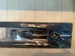 Minichamps 2018 Lewis Hamilton 2018 Mercedes F1 - AMG BOX, Ophalen of Verzenden, Nieuw, Auto, MiniChamps