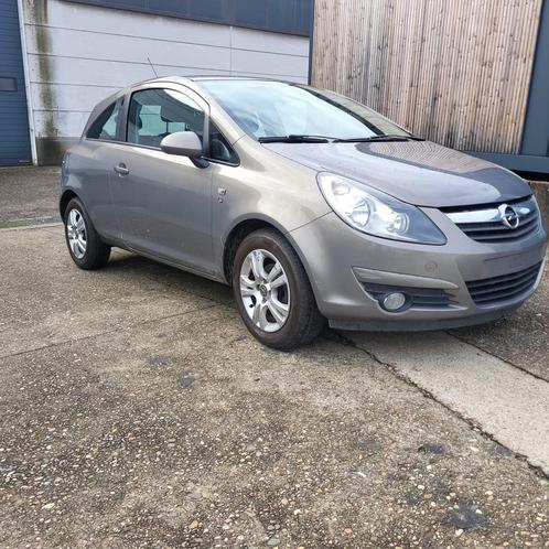 Opel Corsa 1.2i van 2010 - Airco - euro 5 - keuring vvk, Auto's, Opel, Bedrijf, Te koop, Corsa, Airconditioning, Benzine, Euro 5