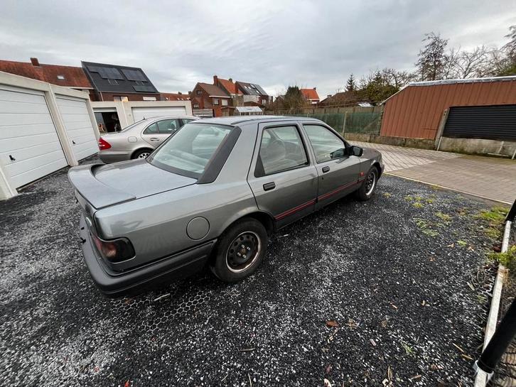 Ford sierra 1.6clx 1992, Auto's, Ford, Particulier, Sierra, Benzine, 4 deurs, Handgeschakeld, Zilver of Grijs, Ophalen