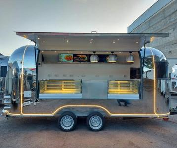 5.8M Airstream remorque food truck foodtrailer verkoopwagen 