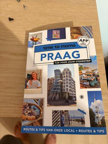 Elke Parsa - Time to Momo Praag beschikbaar voor biedingen
