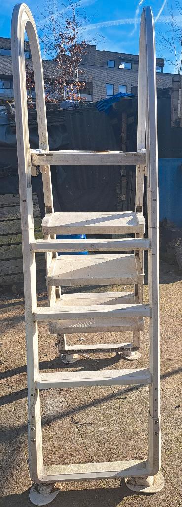 Zwembadladder, Tuin en Terras, Zwembad-toebehoren, Gebruikt, Ladder, Ophalen