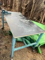 Werktafel met bankschroef, Doe-het-zelf en Bouw, Werkbanken, Ophalen, Gebruikt, 70 tot 120 cm, Bankschroef