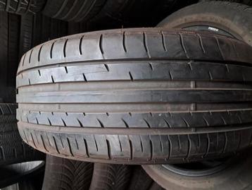 2155018 215/50/18 215/50R18 zomer  beschikbaar voor biedingen