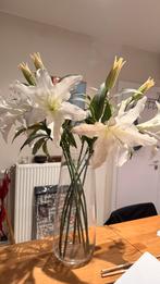 Kunst bloemen + vaas, Huis en Inrichting, Woonaccessoires | Kunstplanten en Kunstbloemen, Ophalen, Zo goed als nieuw