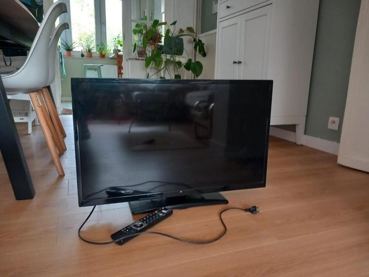 Télévision, Audio, Tv en Foto, Televisies, Gebruikt, LCD, 80 tot 100 cm, HD Ready (720p), Overige merken, Smart TV, Ophalen